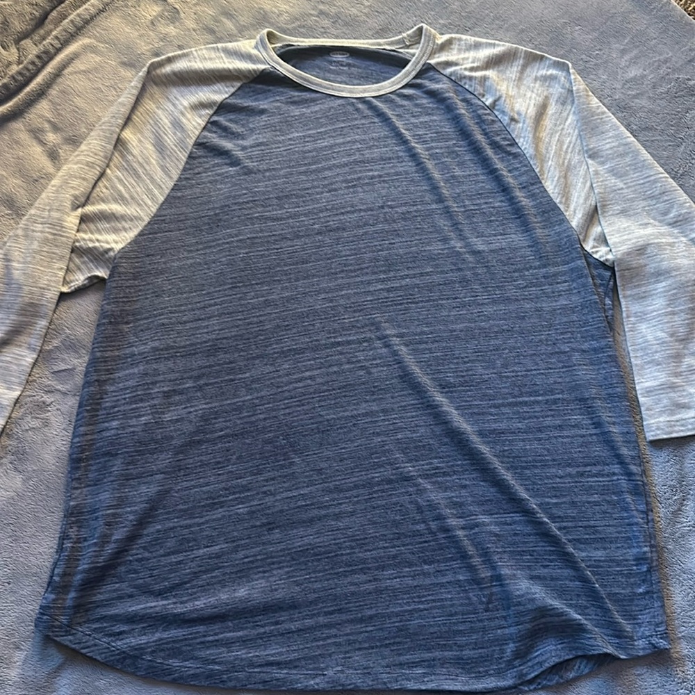 Old Navy raglan tee